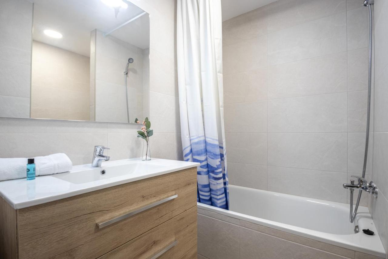 Bonito estudio renovado Salou Exterior foto