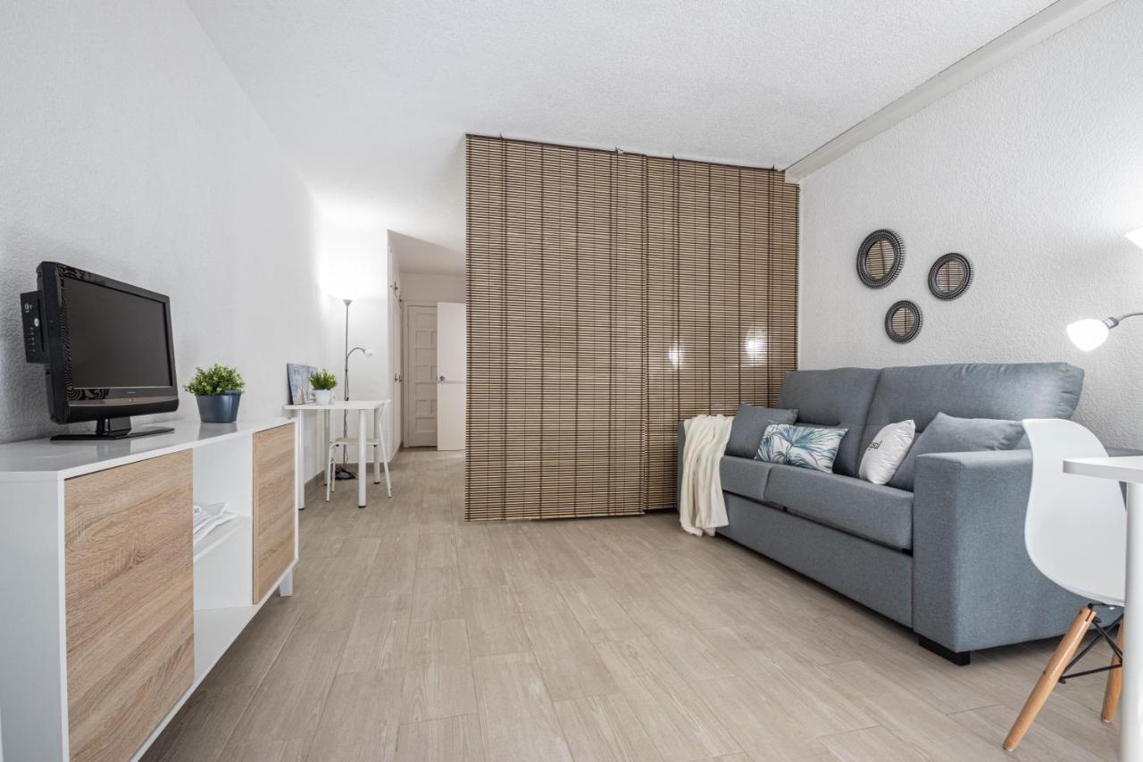 Bonito estudio renovado Salou Exterior foto